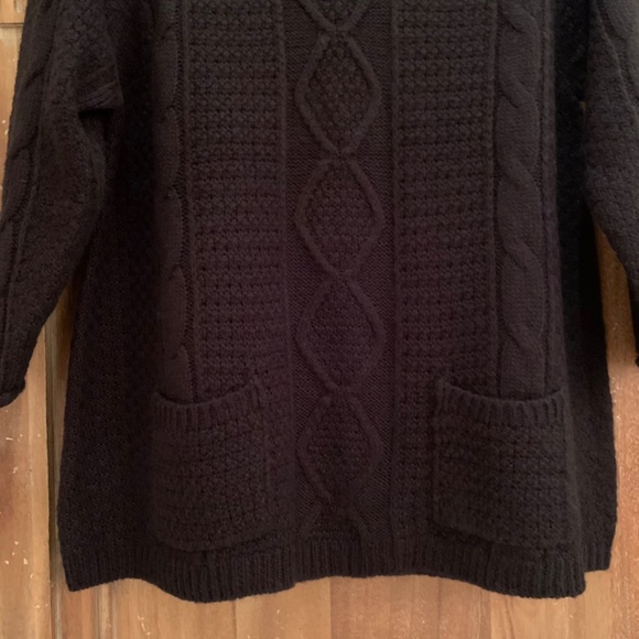 Dex Clothing 3/4 Sleeve Black Cable Sweater Size Medium - Picture 4 of 11
